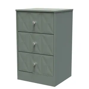 San Jose Ready assembled Green 3 Drawer Bedside chest (H)726mm (W)450mm (D)395mm