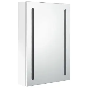 Berkfield LED Bathroom Mirror Cabinet Shining White 50x13x70 cm