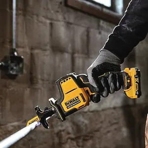 DEWALT DCS312N 12v Reciprocating saw