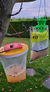 FLY TRAP Fly Trap Fly Catcher Fly Bait Fly Trap Bag Outdoor Fly Trap Fly Control Fly Catch upto 40,000 Flies Catch