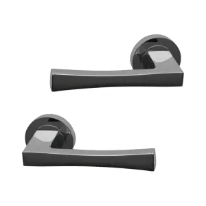 Intelligent Hardware - Internal Door Handle - Pair - Lever on Round Rose - Hawk - Satin Chrome