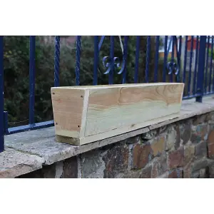 Rough Sawn V Shaped Garden Trough Planter - 60cm