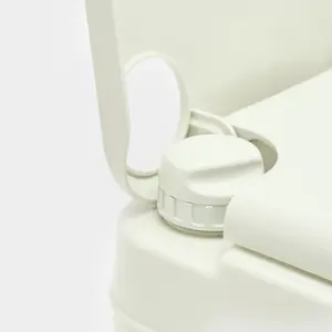 Hi-Gear 10 Litre Lightweight Portable Flushing Toilet, Ideal for Camping