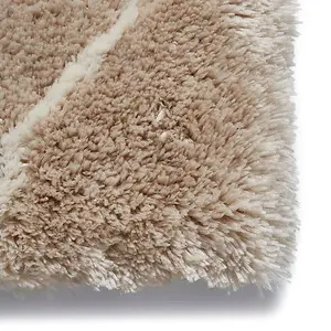 Mollan Rug 150 x 230cm / Subtle Elegance and Timeless Comfort for Any Room