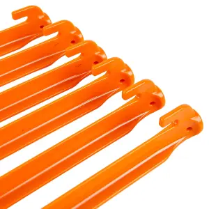 Redwood - Plastic Tent Pegs - 22cm - Red - Pack of 6