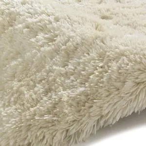 Handmade Plain Cream Thick Shaggy Rug-60cm X 120cm