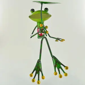 Lepanto Metal Frog with Leaf Umbrella Decorative Statue