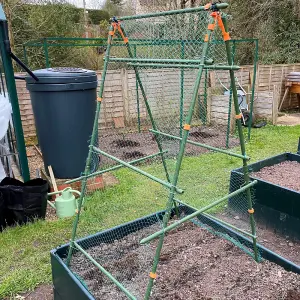 Cucumber Trellis & Pea Support Frame for Heavy Climbing Plants - 0.75m x 0.75m x 1.4m H