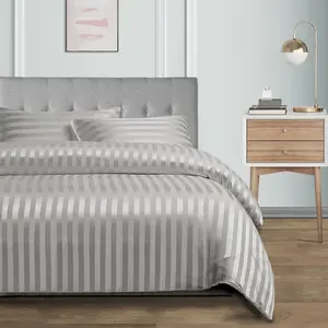 Microfibre 250 Thread Count Reversible Modern & Contemporary Reversible Duvet Cover Set Grey / Single