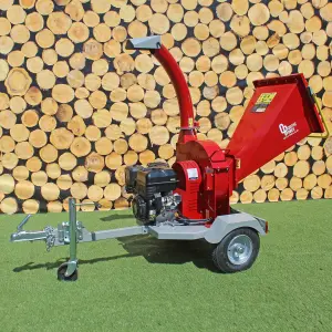 Crytec Terminator DGS1500 wood chipper with electric start