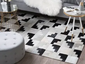 Cowhide Area Rug 140 x 200 cm Black with Grey EFIRLI