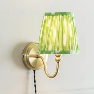 ValueLights Neely Plug in Antique Brass Easy Fit Wall Light with Green Pleated Fabric Tapered Lampshade