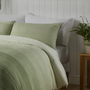 Fairhaven Polyester Striped Duvet Cover Set with Pillowcases Green / Kingsize - 2 Standard Pillowcase