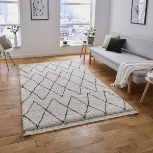 White/Black Kilim Modern Chequered Moroccan Shaggy Rug for Living Room Bedroom and Dining Room-120cm X 170cm