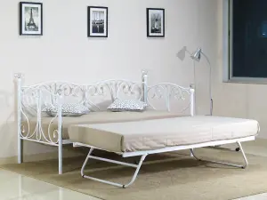 Comfy Living 3ft Christina Metal Day Bed With Crystal Finials in White