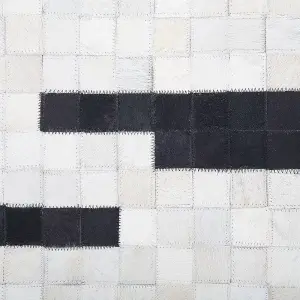 Cowhide Area Rug 160 x 230 cm Black and White BOLU