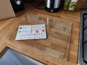 Glass Chopping Board 40x30cm : Clear Glass Worktop Saver For Kitchens - Durable, Hygienic Glass Worktop Savers - Scratch-Resistant, Heat-Proof,