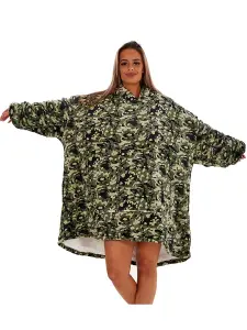 Wearable Hooded Fleece Blanket - Green Camo, Adult