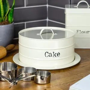 Harbour Housewares - Vintage Metal Kitchen Cake Tin - Cream