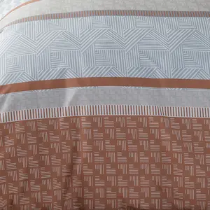 Rico Cotton Blend Geometric Duvet Cover Set with Pillowcases Natural / King - 2 Standard Pillowcase