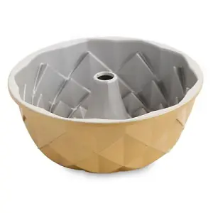 Nordic Ware Jubilee Bundt Pan Gold