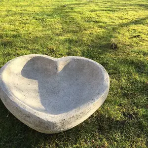 Heart shaped Floor level Large Birdbath / Planter