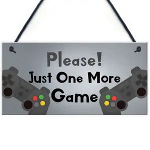 Novelty Gaming Sign Hanging Bedroom Sign Gamer Gift For Dad Son Brother