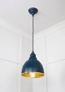 Smooth Brass Brindley Pendant in Dusk