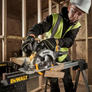 DeWalt 18V 165mm Cordless Circular saw (Bare Tool) - DCS565N-XJ