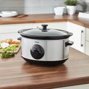 Swan SF17020N 3.5 Litre Oval Stainless Steel Slow Cooker with 3 Cooking Settings, 200W, Silver