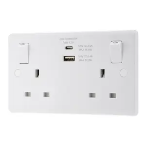 LAP White Double 13A Raised slim Switched Screwed Socket with USB, x2 & White inserts