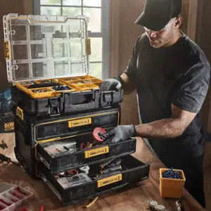 DEWALT TOUGHSYSTEM 2.0 Three-Drawer Unit