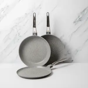 3pc Non-Stick Cookware Set with Cast Aluminium Wok 28cm, Frying Pan 28cm and Crepe Pan 28cm