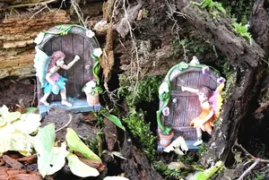 2x Mini Fairy Door Garden Ornaments