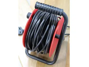 Faithfull Power Plus Open Drum Cable Reel 240V 13A 2-Socket 25m