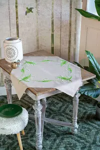 T/CLOTH LILY VALLEY - Embroidery Kit: Tablecloth: Lily of the Valley - Vervaco