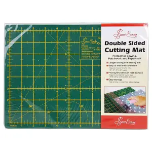 SE CUTTING MAT 30X20 - Cutting Mat: 30 x 20cm - Sew Easy