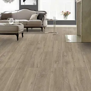 Royal Click Pro - Farmhouse Oak LVT Luxury Vinyl Flooring 2.19m²/pack