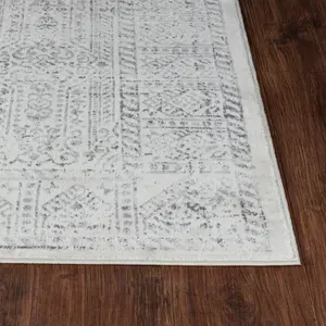 DANIA Oriental Vintage Area Rug 120 x 170 cm