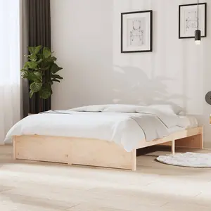 Berkfield Bed Frame Solid Wood 135x190 cm Double