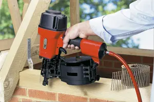 Tacwise JCN90V Pneumatic Air Coil Nailer 45mm to 90mm Trade Air Nail Gun