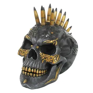 Spiral Direct Skull Ornament Black/Gold (One Size)