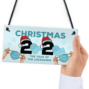 Lockdown Christmas Gift Hanging Plaque Funny Christmas Decoration Keepsake