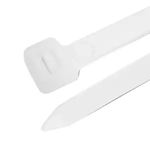 B&Q White Cable tie (L)140mm, Pack of 50