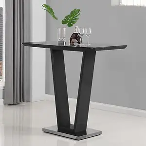 Ilko Black High Gloss Bar Table With 4 Ritz White Black Stools