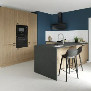 GoodHome Alpinia Matt light oak effect Shaker Glazed Cabinet door (W)300mm (H)715mm (T)18mm