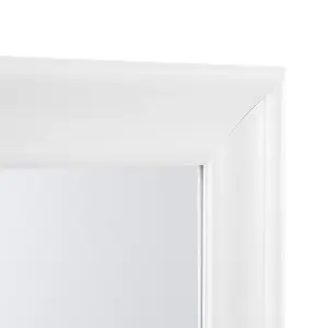 Beliani Scandinavian Wall Mirror LUNEL White