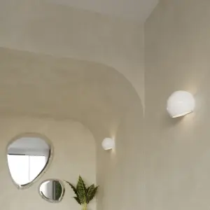 Globe Ceramic White 1 Light Classic Wall Light