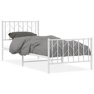 Berkfield Metal Bed Frame without Mattress with Footboard White 90x190cm