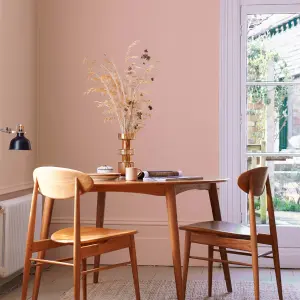 Rust-Oleum Pink Champagne Chalky Wall & Ceiling Paint 2.5L